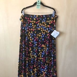 LuLaRoe Maxi Skirt 3XL Floral NWT